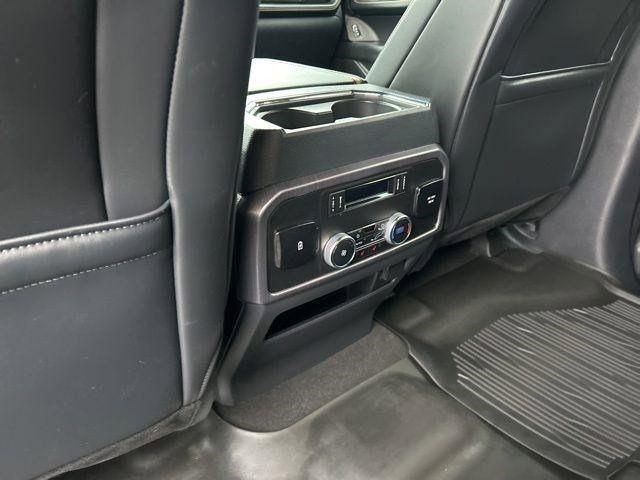 Ford Expedition Platinum 4WD 2023