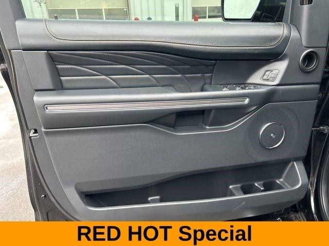 Ford Expedition Platinum 4WD 2023