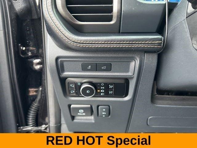 Ford Expedition Platinum 4WD 2023