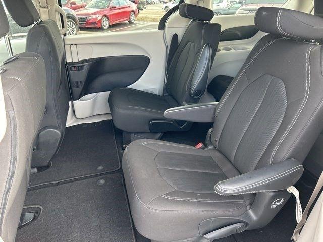 Chrysler Voyager LX 2023