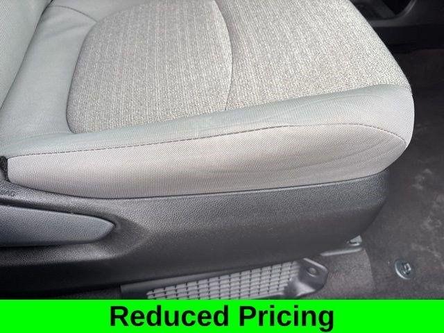 Toyota Sienna LE 8 Passenger 2025