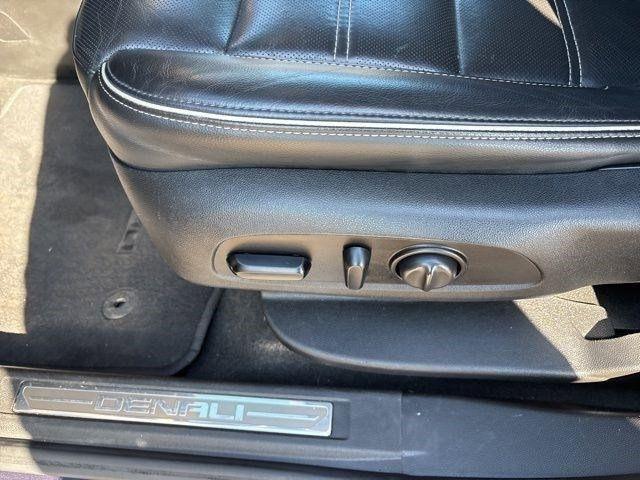 GMC Acadia Denali AWD 2018