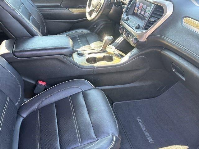 GMC Acadia Denali AWD 2018