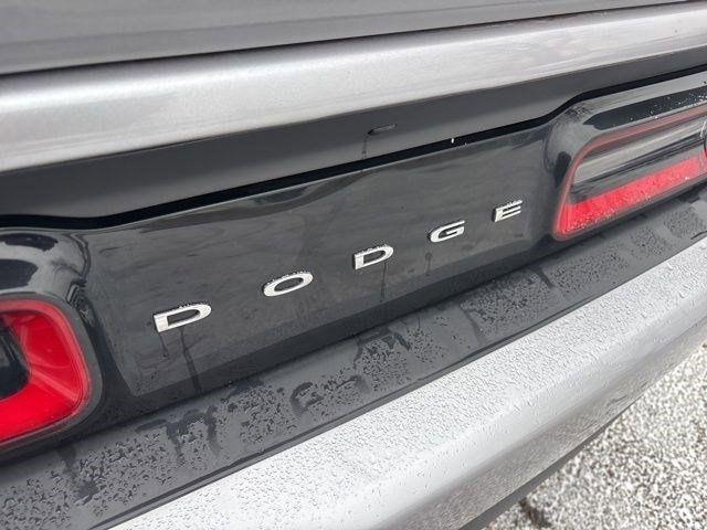 Dodge Challenger  2016