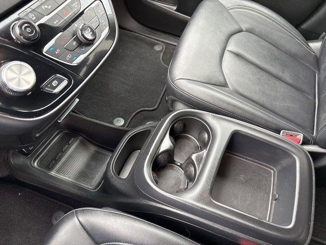 Chrysler Pacifica  2025