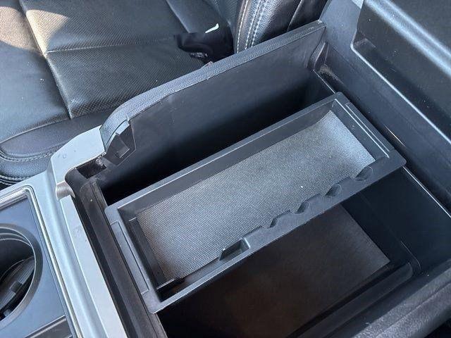 Ford Super Duty F-250 SRW  2021