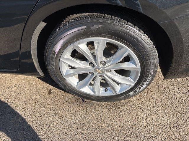 Chevrolet Malibu  2023