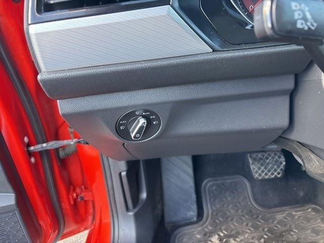 Volkswagen Jetta  2021