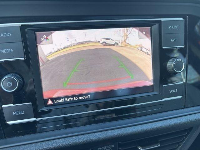 Volkswagen Jetta  2021