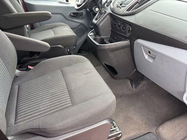 Ford Transit Passenger Wagon  2018