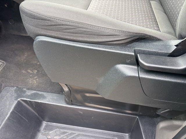 Ford Transit Passenger Wagon  2023