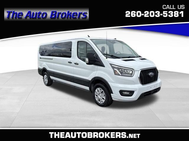 2023 Ford Transit Passenger Wagon XLT
