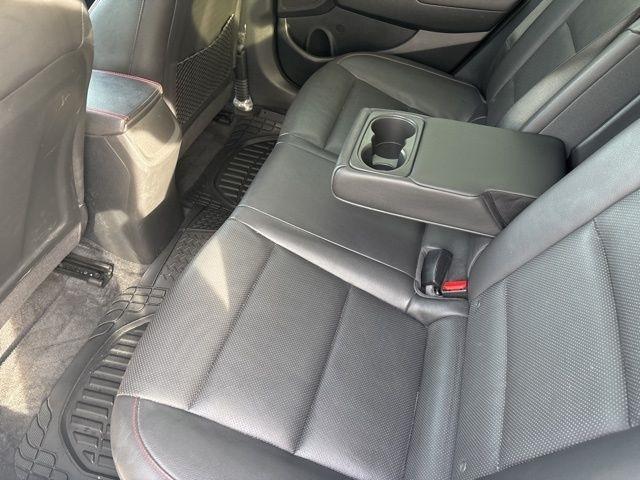 Hyundai Elantra  2018