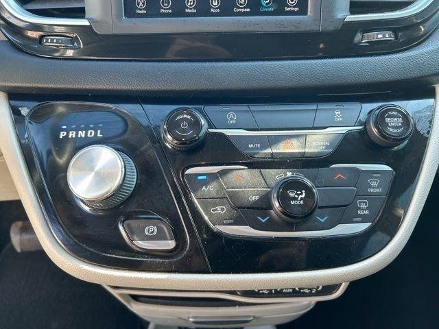 Chrysler Voyager  2021