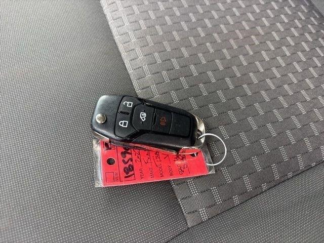 Ford Transit Passenger Wagon  2023