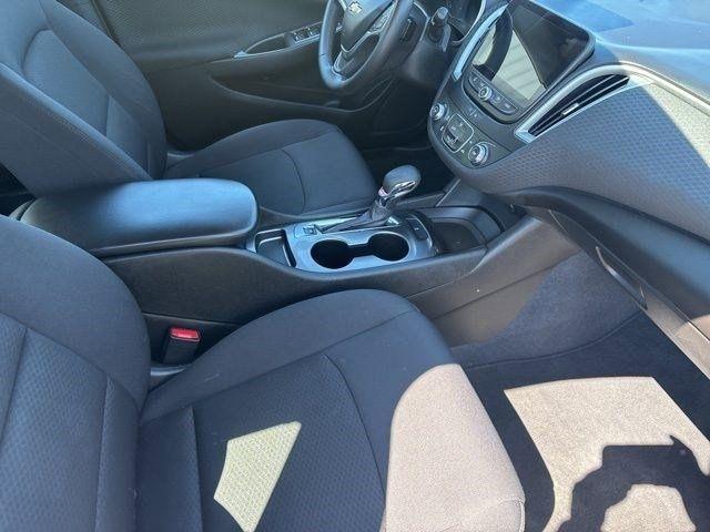 Chevrolet Malibu  2023