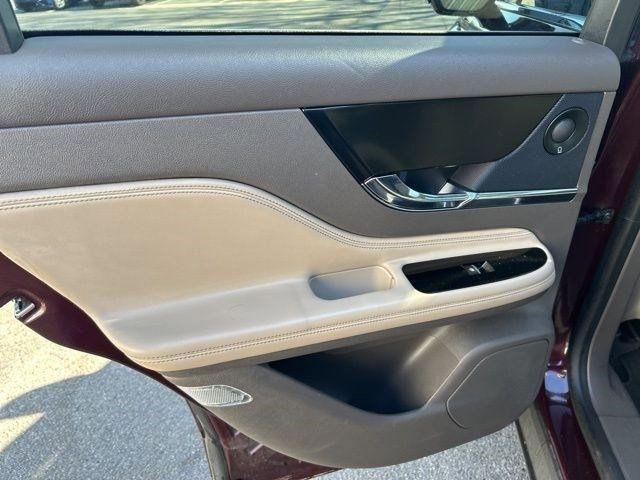 Lincoln Corsair  2020