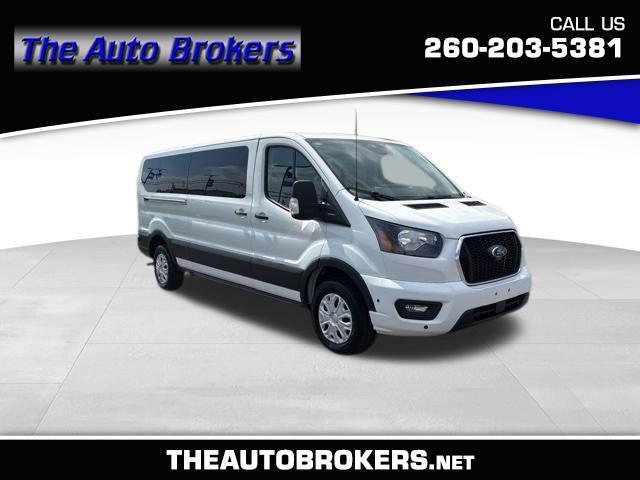 Ford Transit Passenger Wagon  2024