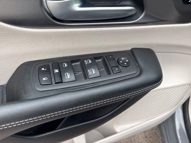 Chrysler Pacifica  2023