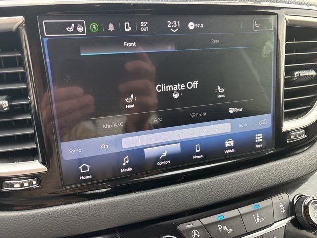 Chrysler Pacifica  2023