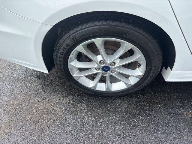 Ford Fusion Hybrid  2019