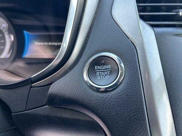 Ford Fusion Hybrid  2020