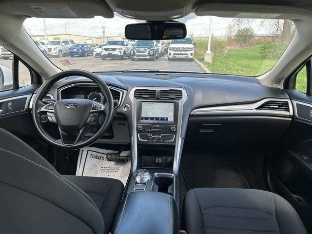 Ford Fusion Hybrid  2020