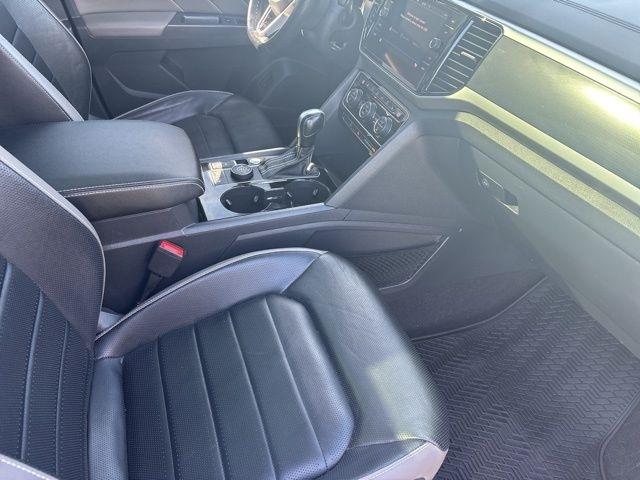 Volkswagen Atlas Cross Sport  2021