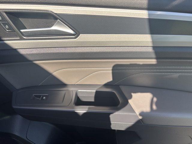 Volkswagen Atlas Cross Sport  2021