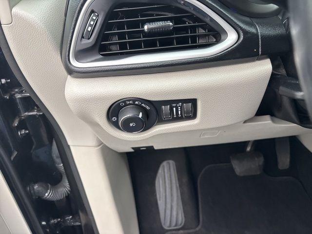 Chrysler Pacifica  2020