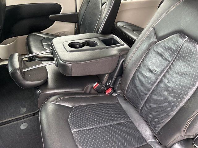 Chrysler Pacifica  2020