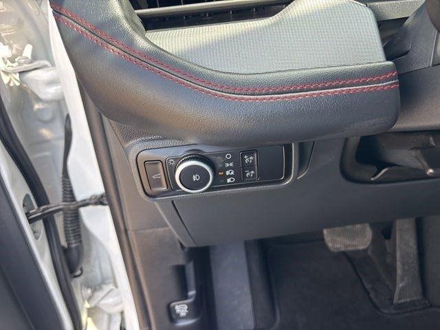 Ford Explorer  2025