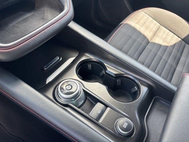 Ford Explorer  2025