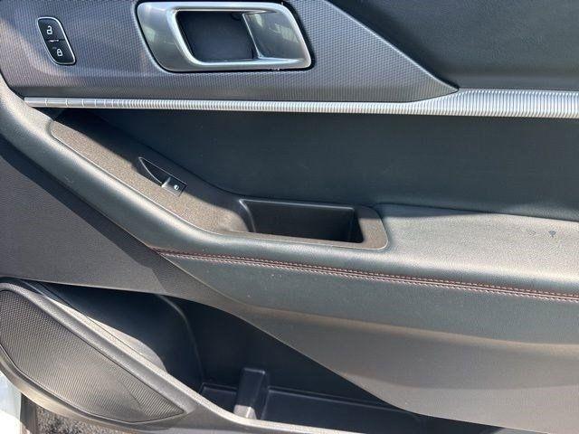 Ford Explorer  2025