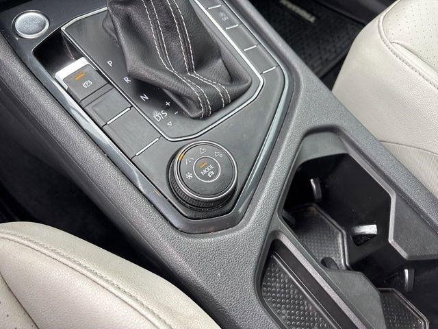 Volkswagen Tiguan  2021