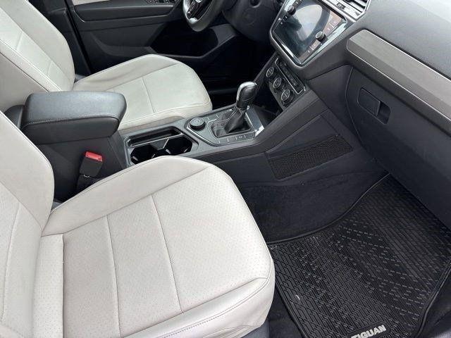 Volkswagen Tiguan  2021