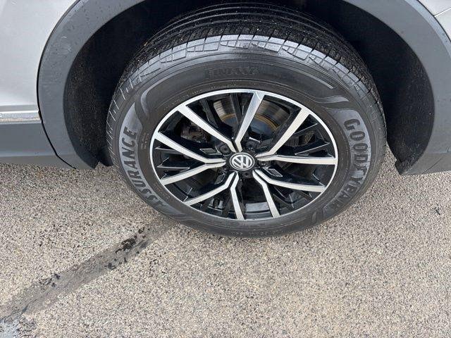 Volkswagen Tiguan  2021