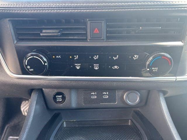 Nissan Rogue  2024