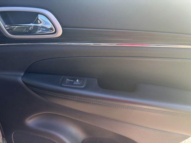 Jeep Grand Cherokee  2021