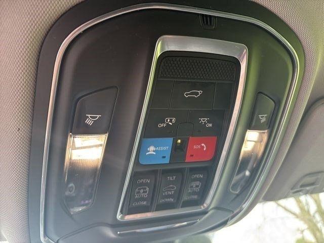 Jeep Grand Cherokee L  2021