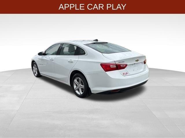 Chevrolet Malibu  2022