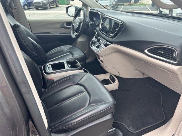 Chrysler Pacifica  2023