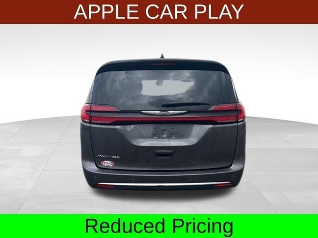 Chrysler Pacifica Touring L 2023