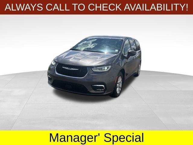 Chrysler Pacifica Touring L 2023