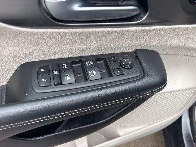 Chrysler Pacifica  2023