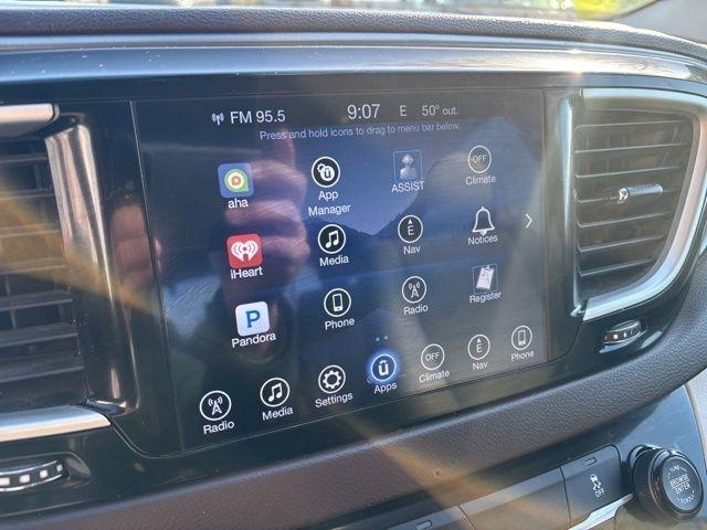 Chrysler Pacifica  2017