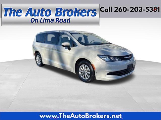 2017 Chrysler Pacifica Touring