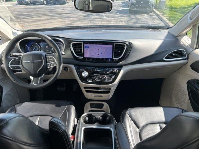 Chrysler Pacifica  2023