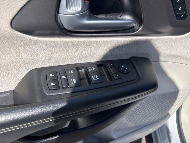 Chrysler Pacifica  2024