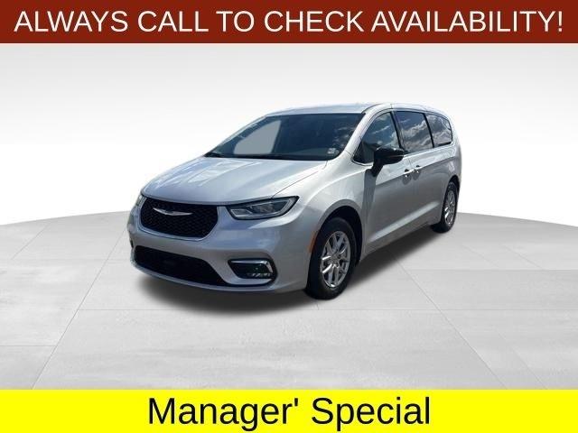 Chrysler Pacifica Touring L 2024